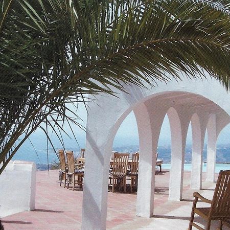 Villa Perla Blanca Sayalonga Exterior foto